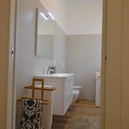 Via Da Velo 8 Daire *