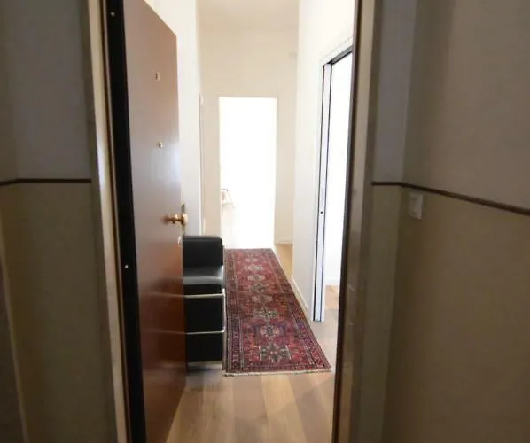 Lägenhet Via Da Velo 8